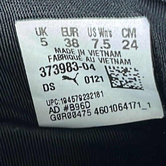 Puma Pacer Sneakers - Picture 9 of 11